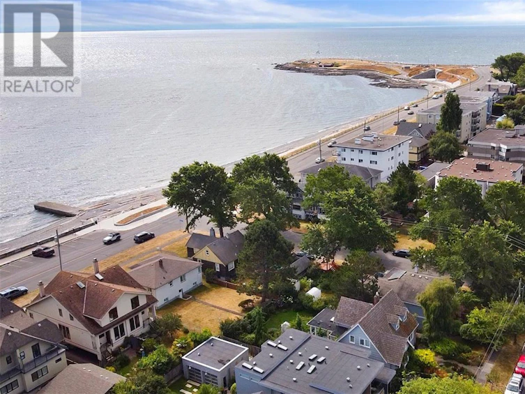 91 Eberts Street, Victoria, BC, V8S 5K4