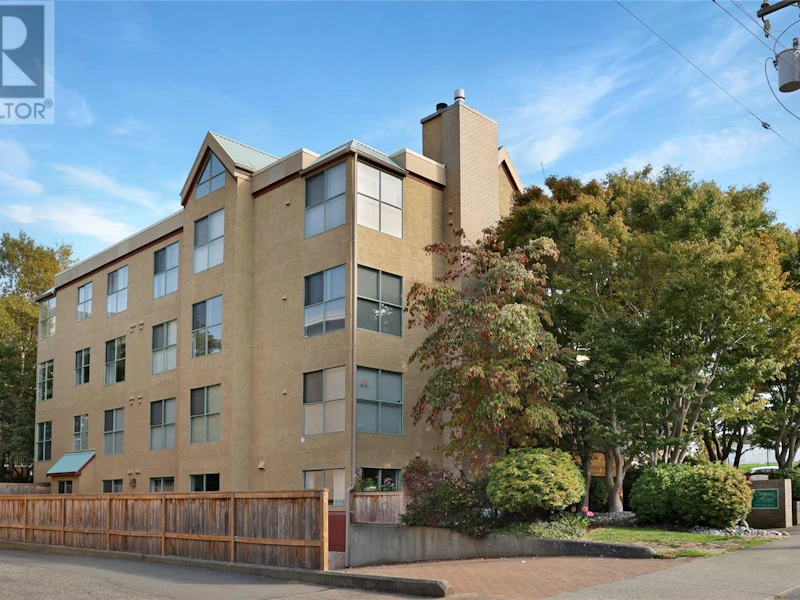 302 - 1190 View Street, Victoria BC V8V 3M1