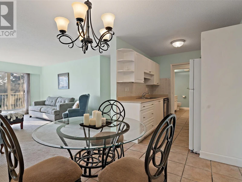 303 - 710 Lampson Street, Esquimalt BC V9A 6A6