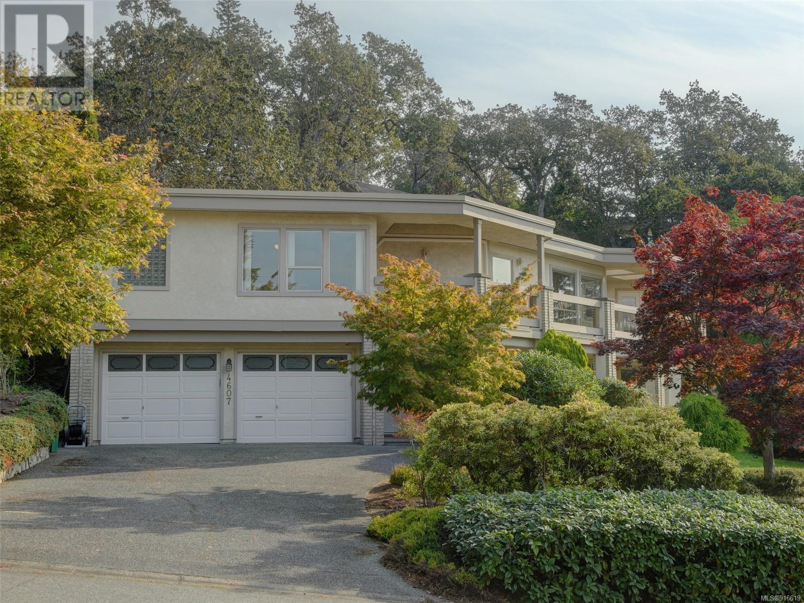 4607 Boulderwood Drive, Saanich, BC, V8Y 2V2
