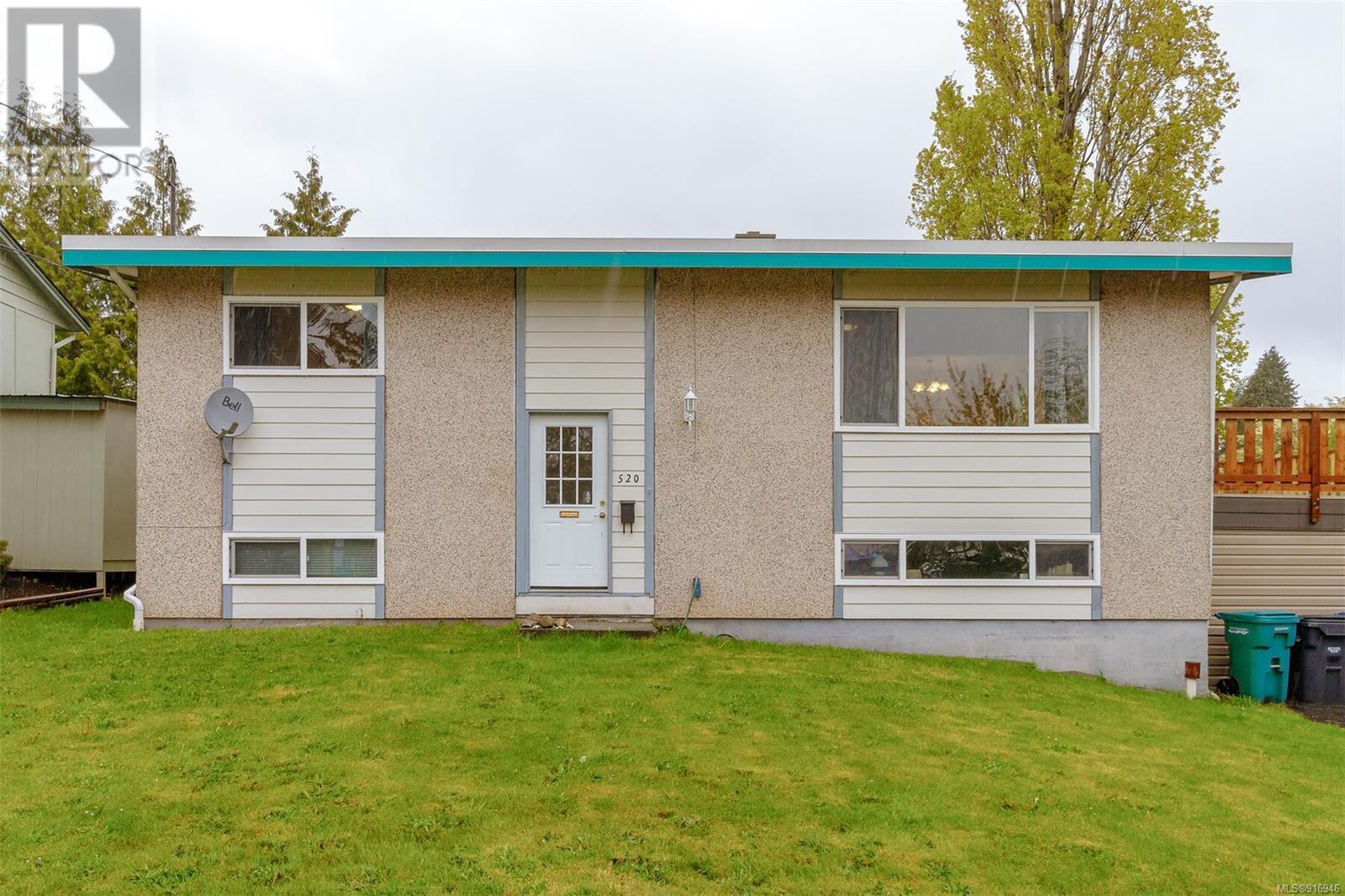 520 Dundas Street, Nanaimo, BC, V9R 1L6