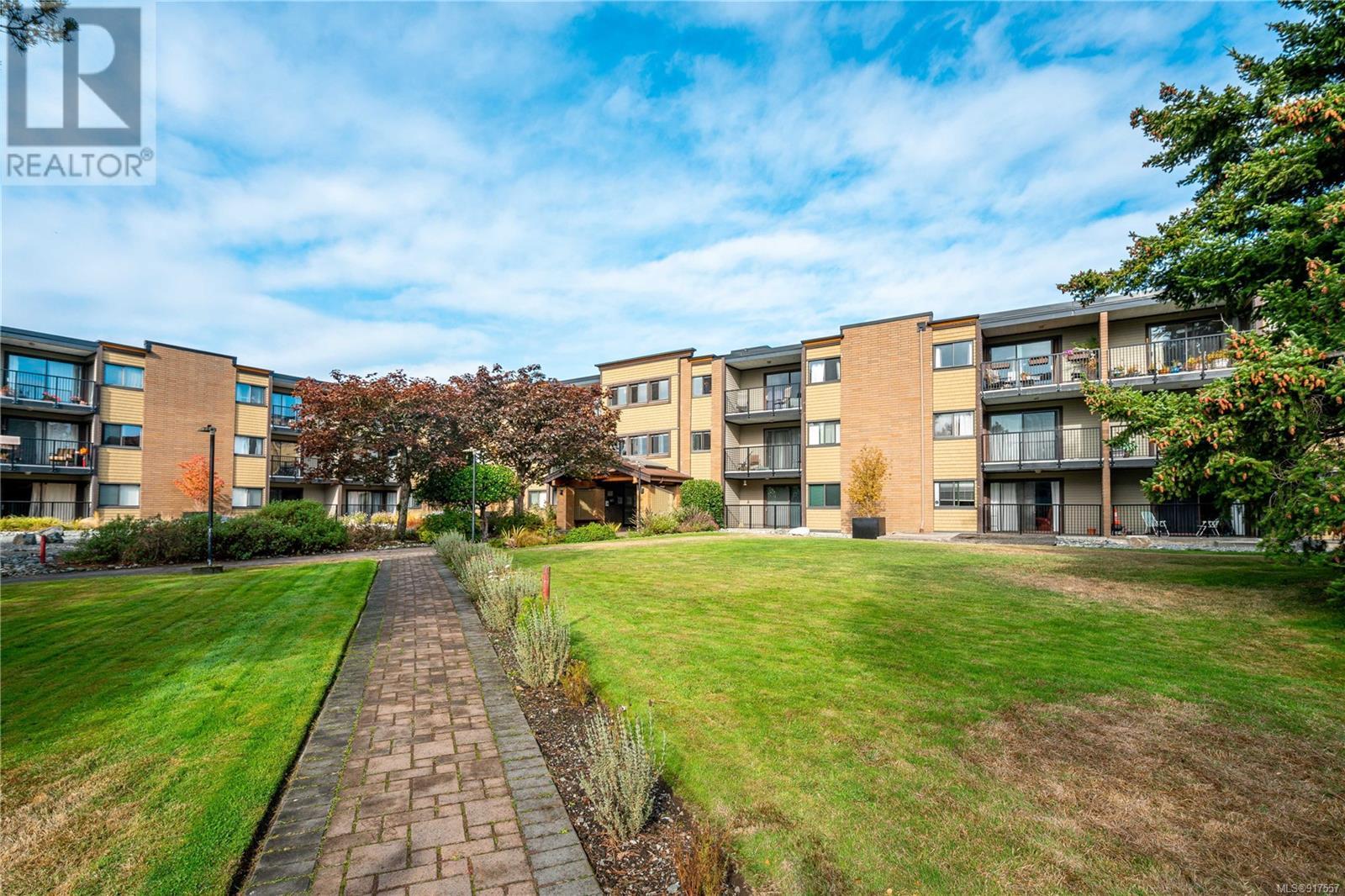 204-1870 Mckenzie Avenue, Saanich, BC, V8N 4X3