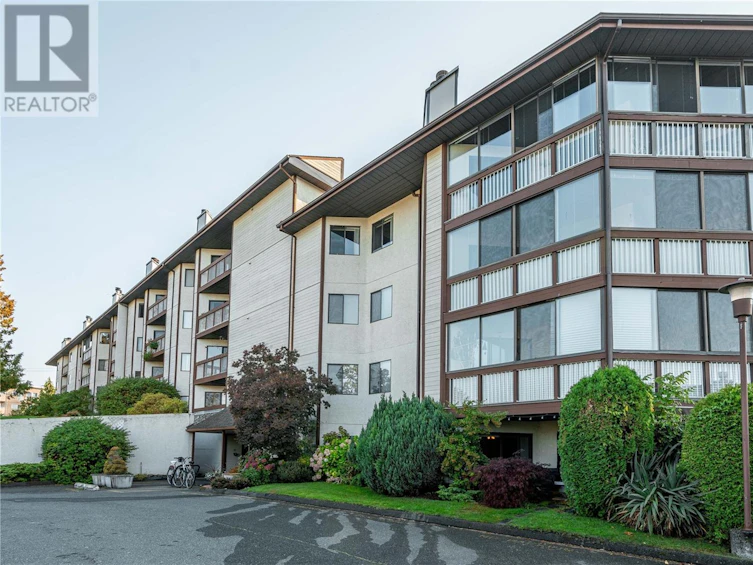 101-69 West Gorge Road, Saanich, BC, V9A 1L9