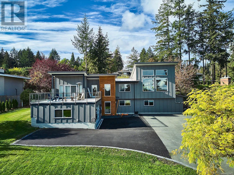 8566 Moxon Terrace, North Saanich, BC, V8L 1K6