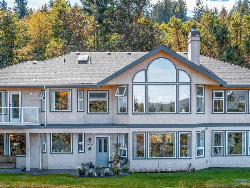 1397 Lands End Road, North Saanich BC V8L 5K1