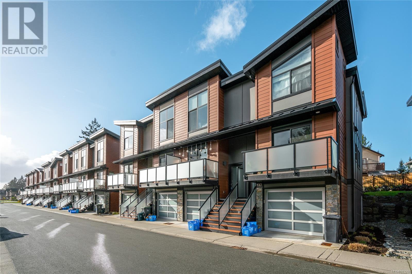 135-300 Phelps Avenue, Langford, BC, V9B 6L3