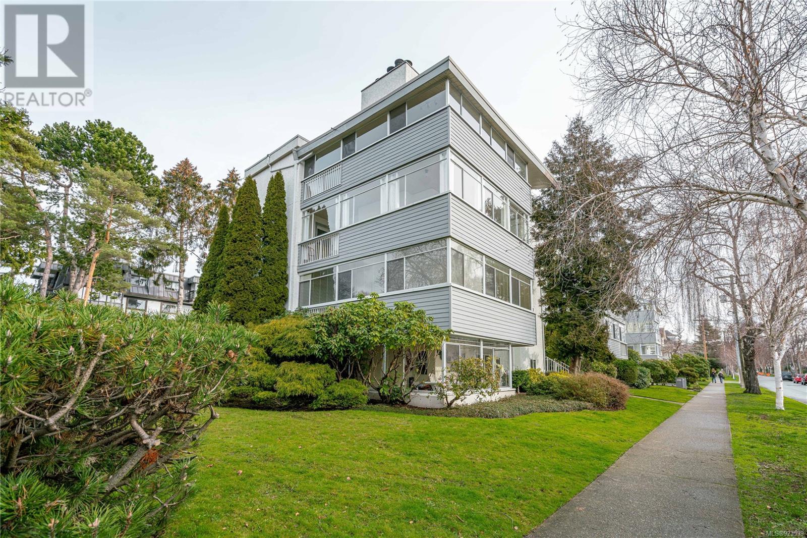 101-1110 Oscar Street, Victoria, BC, V8V 4W5