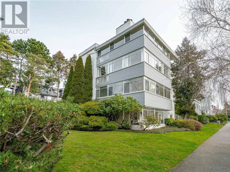 101-1110 Oscar Street, Victoria, BC, V8V 4W5