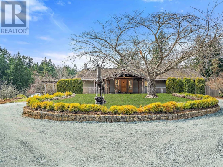 6130 West Old West Saanich Road, Saanich, BC, V9E 2G8