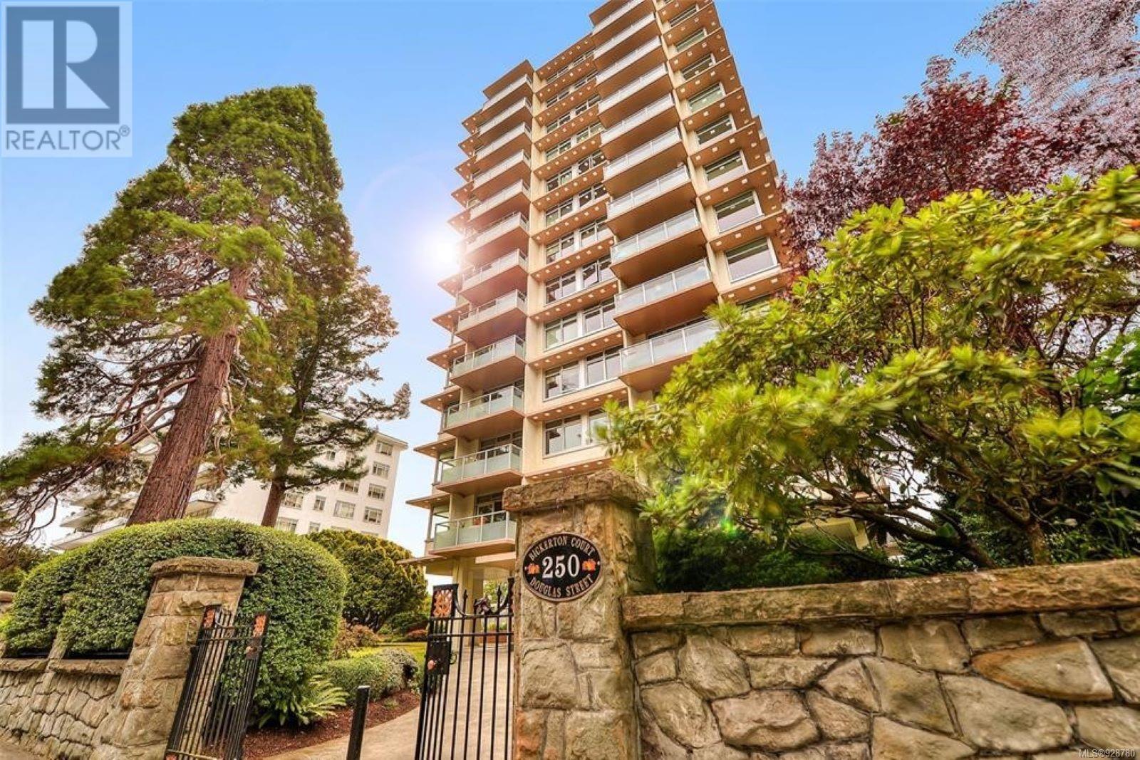 102-250 Douglas Street, Victoria, BC, V9V 2P4
