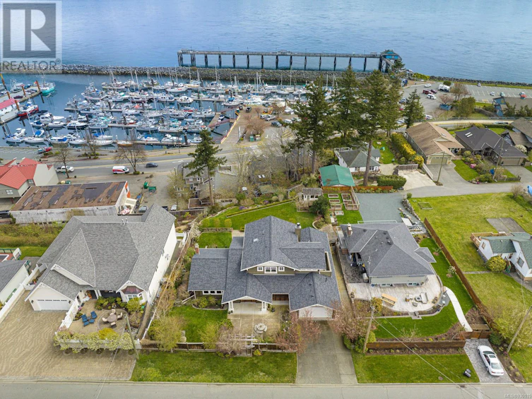 657 Thulin Street, Campbell River, BC, V9W 2L4