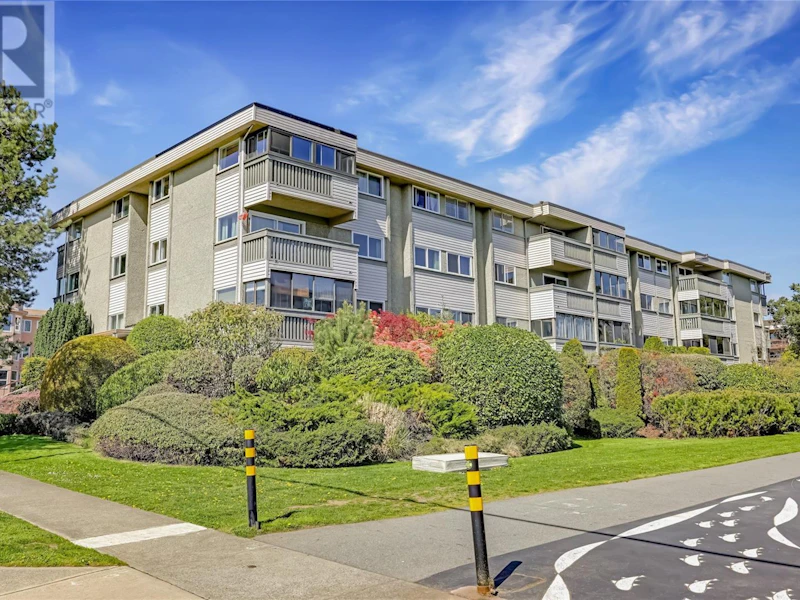 415 - 1525 Hillside Avenue, Victoria BC V8T 2C1