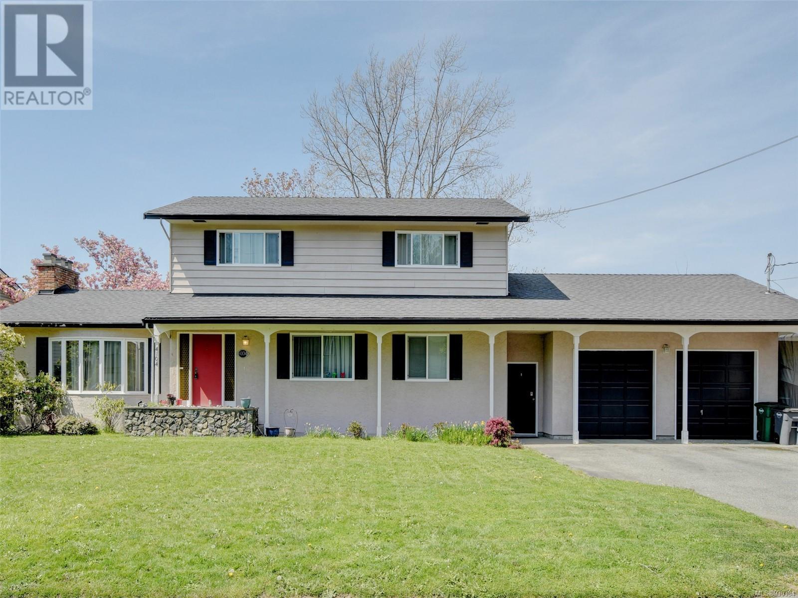 4104 Longview Drive, Saanich, BC, V8N 2K7