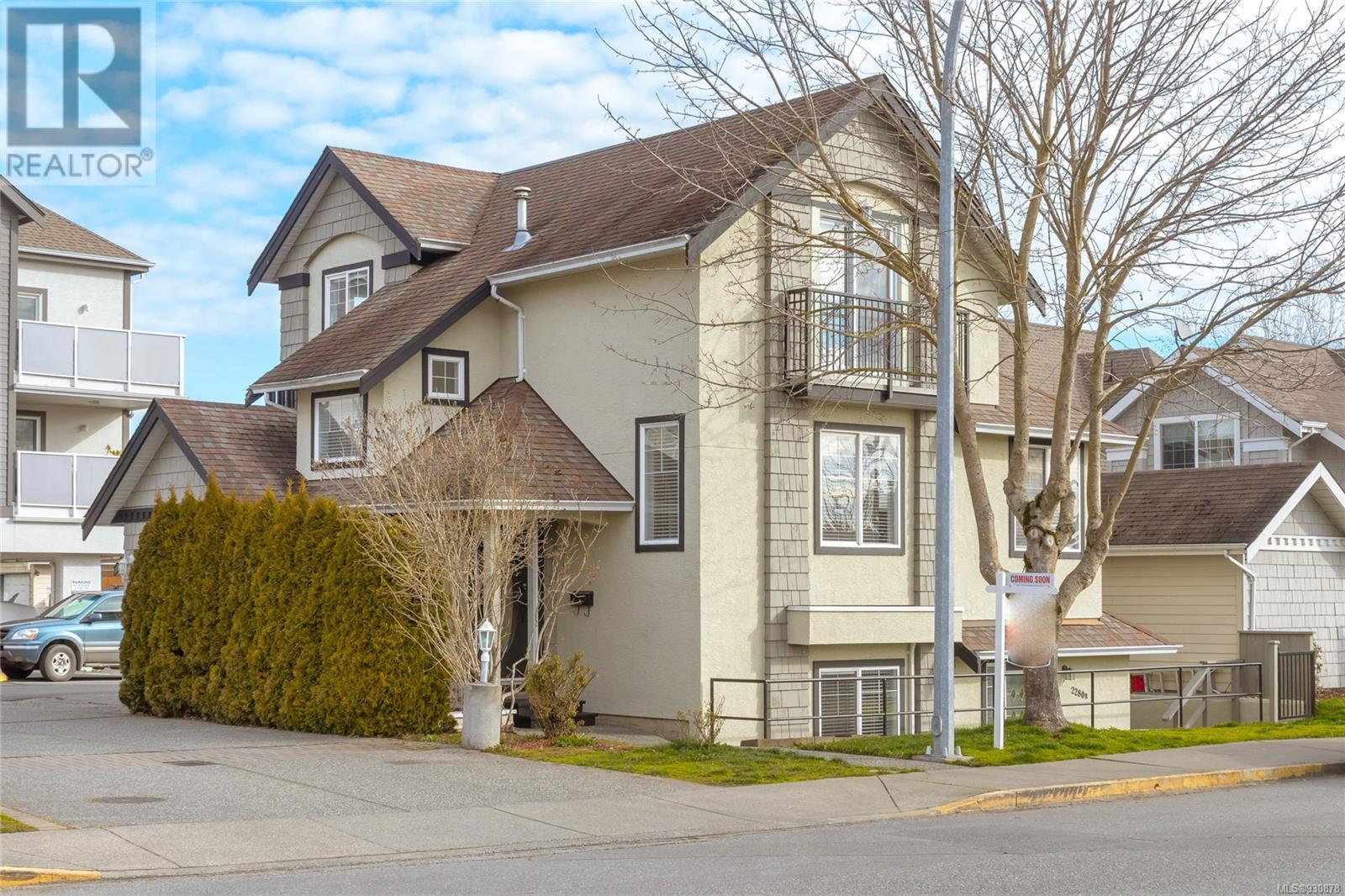 A-2280 James White Boulevard, Sidney, BC, V8L 2V7