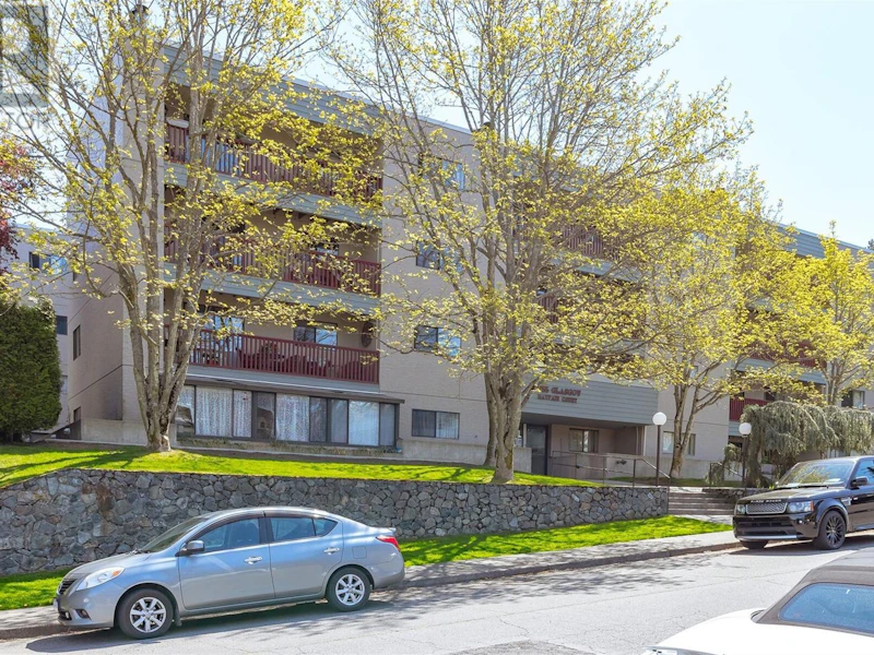 318 - 3255 Glasgow Avenue, Saanich BC V8X 4S4