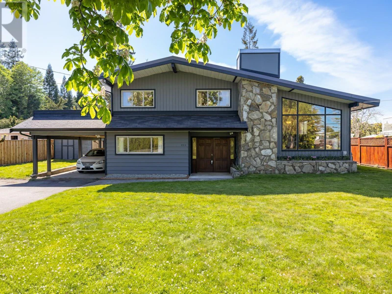 5314 Parker Avenue, Saanich BC V8Y 2M9