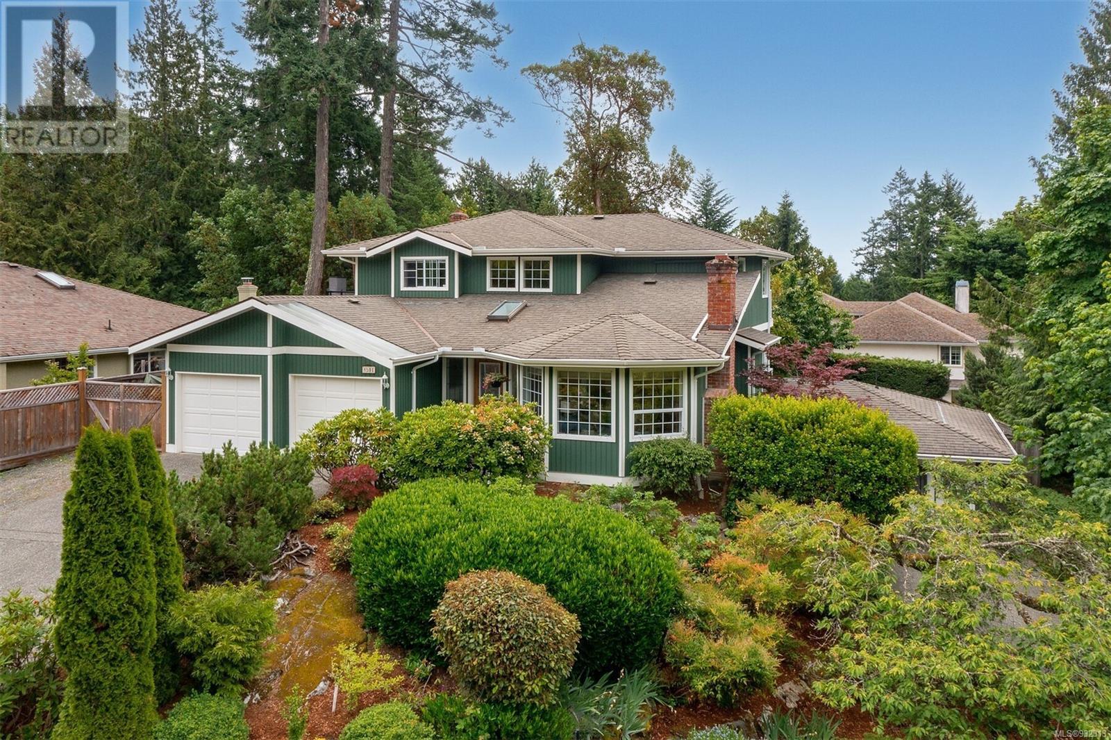 8591 Deception Place, North Saanich, BC, V8L 5C4