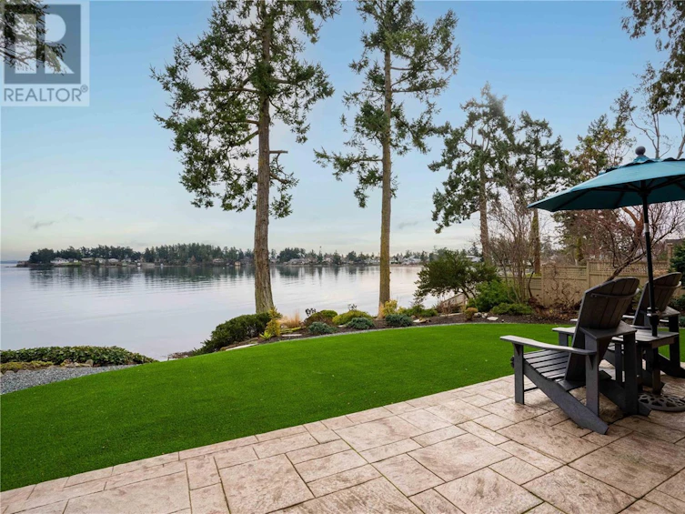 10433 Allbay Road, Sidney, BC, V8L 2N8