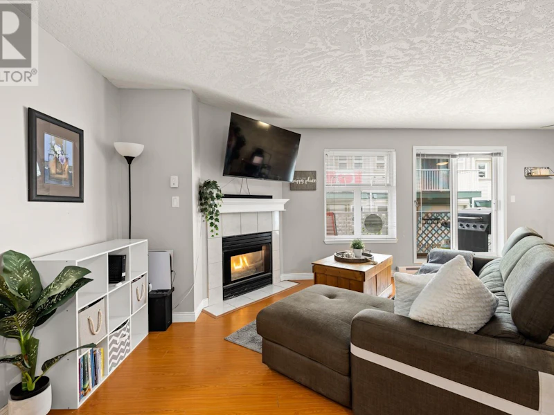 109 - 3010 Washington Avenue, Victoria BC V9A 1P6