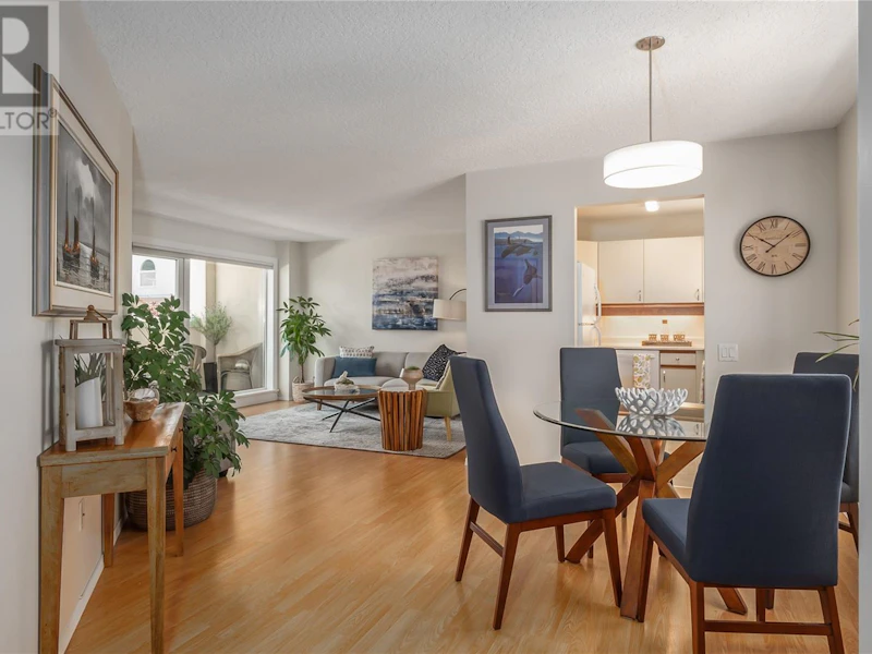 207 - 2490 Bevan Avenue, Sidney BC V8L 5C6
