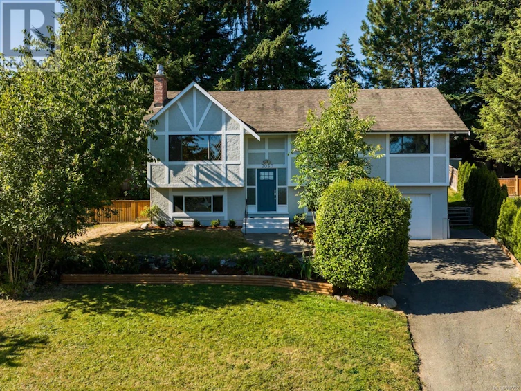 7060 Silverdale Place, Central Saanich, BC, V8M 1G9