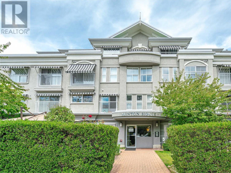 305-1070 Southgate Street, Victoria, BC, V8V 2Z2