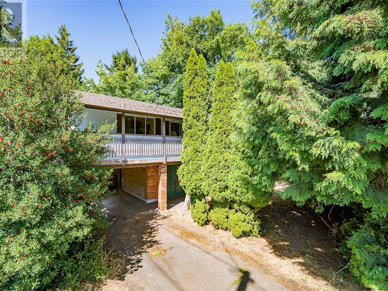 3480 Departure Bay Road, Nanaimo BC V9T 1C1