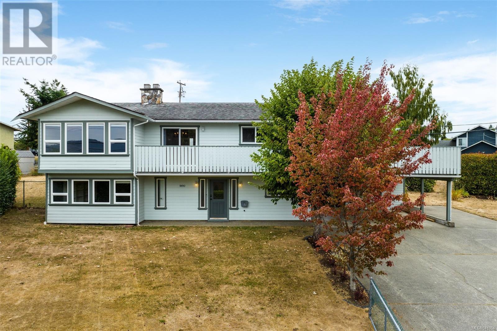 1890 Mt. Mt. Newton Cross Road, Central Saanich, BC, V8M 1L1