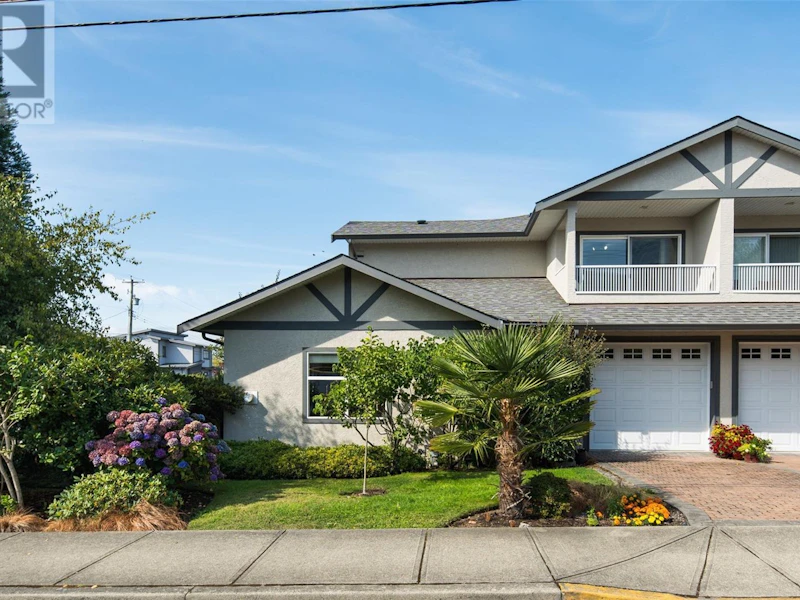 2486 Orchard Avenue, Sidney BC V8L 5Z2