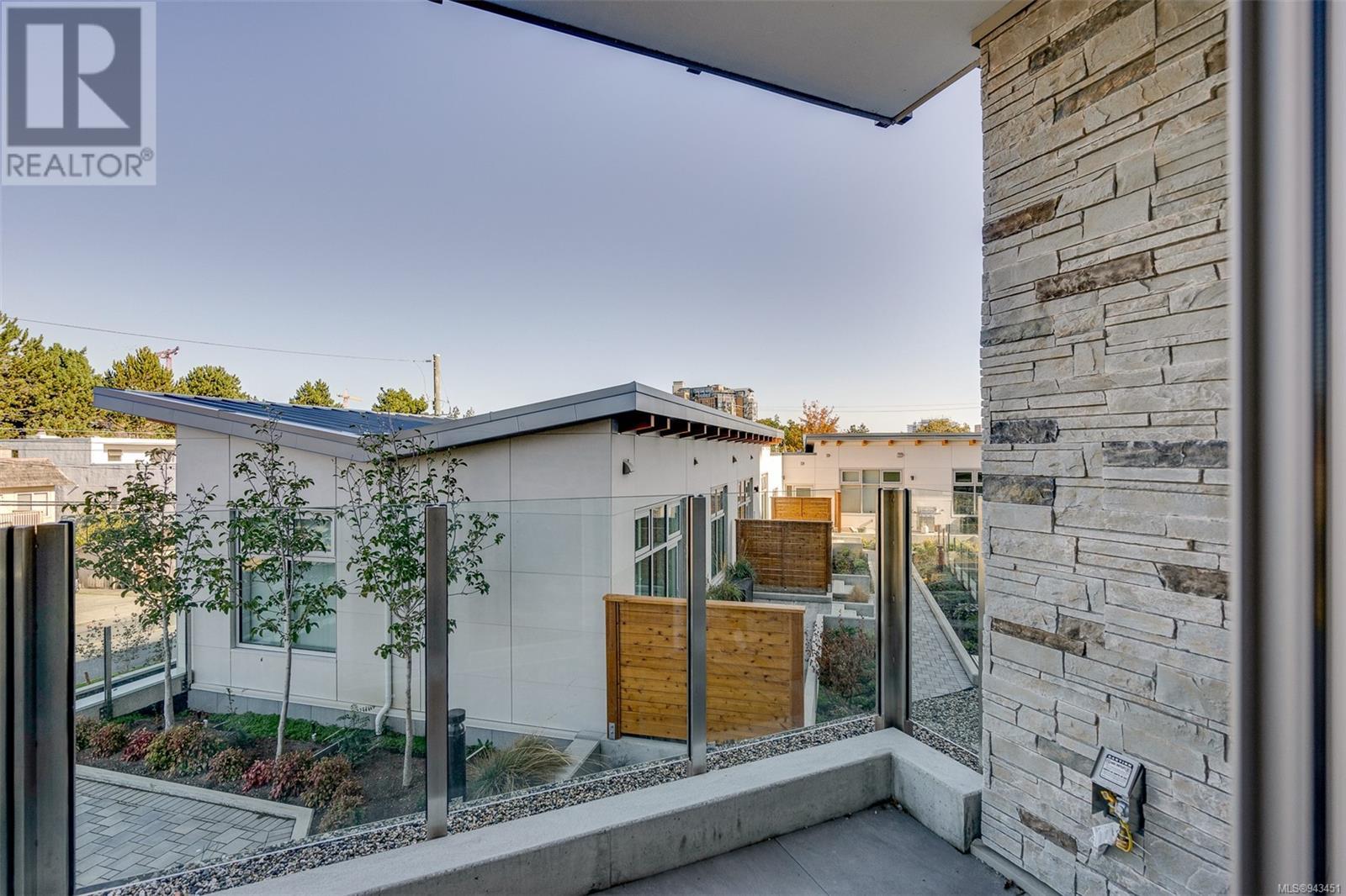 212-916 Lyall Street, Esquimalt, BC, V9A 5E6 - 15