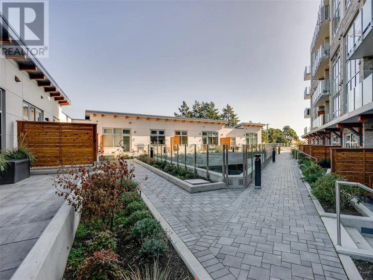 212-916 Lyall Street, Esquimalt, BC, V9A 5E6 - 21