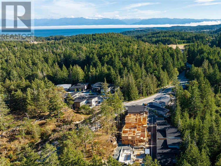 6-3921 Olympian Way, Colwood, BC, X0X 0X0