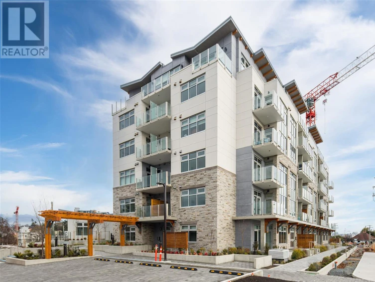 407-916 Lyall Street, Esquimalt, BC, V9A 5E6 - 23