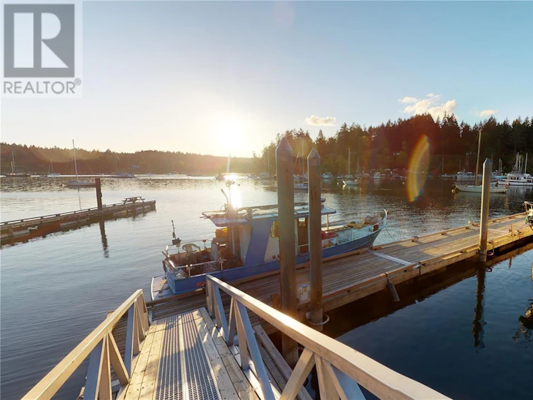 1905 Martin Road, Gabriola Island, BC, V0R 1X7