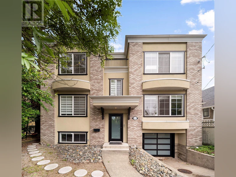 611 Niagara Street, Victoria BC V8V 1J1