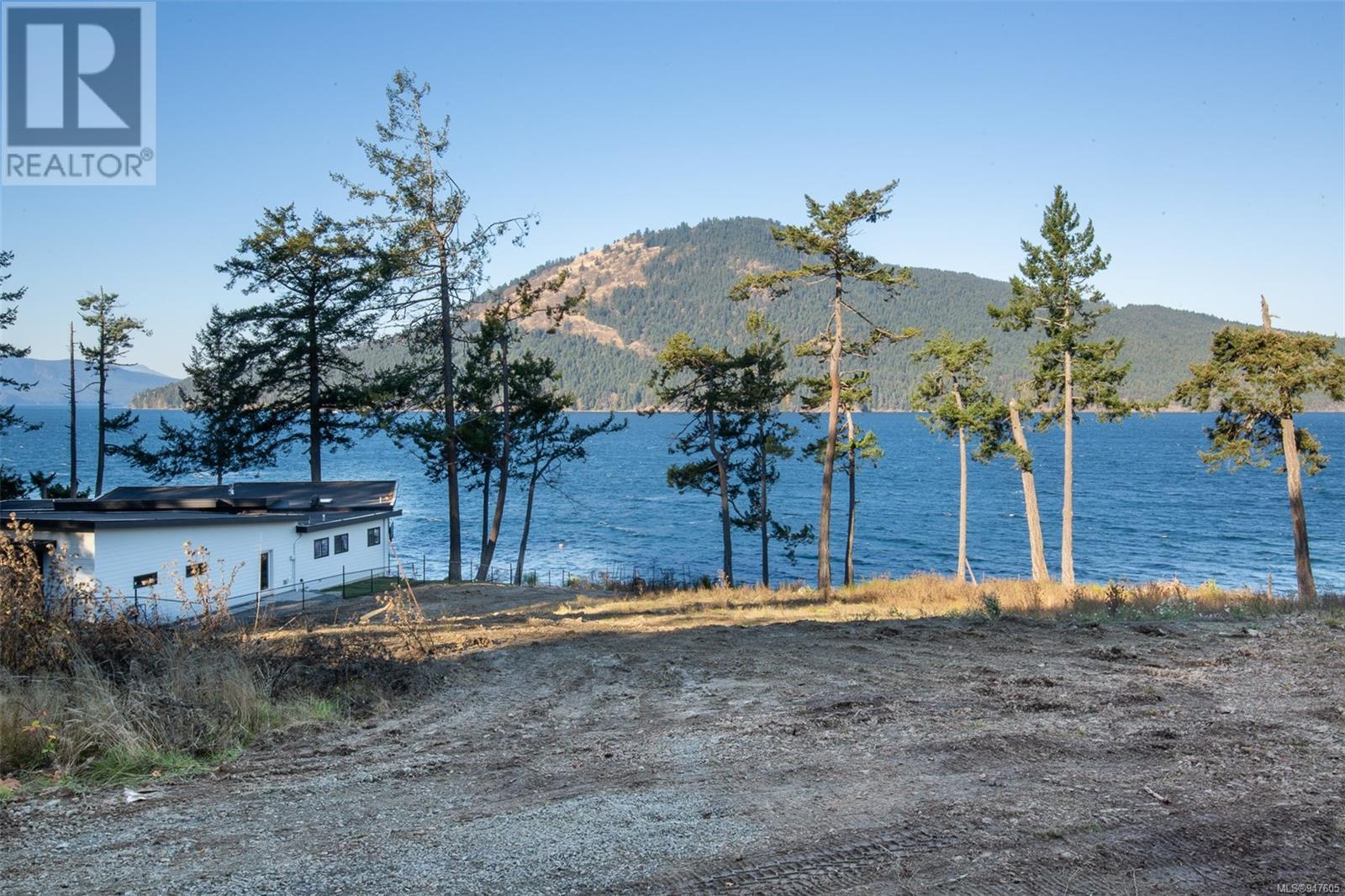 760 Lands End Road, North Saanich, BC, V8L 5K9