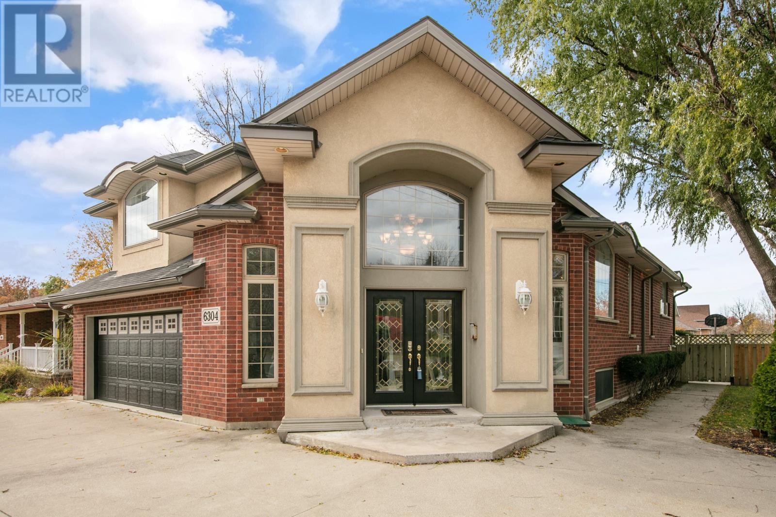 6304 Matchette, Lasalle, ON, N9J 2J7