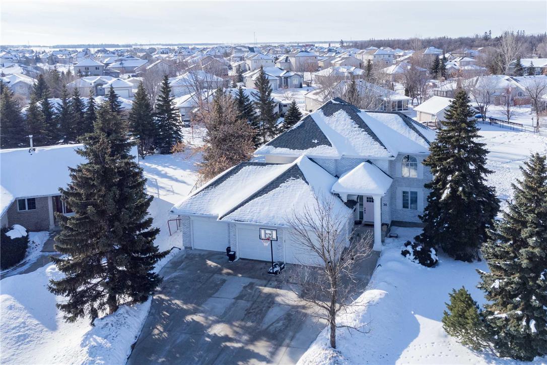 30 Mulberry Bay, Springfield, MB, House For Sale REW