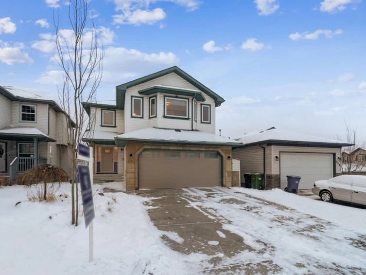 394 Douglas Ridge Circle SE, Calgary, AB, T2Z 3H6
