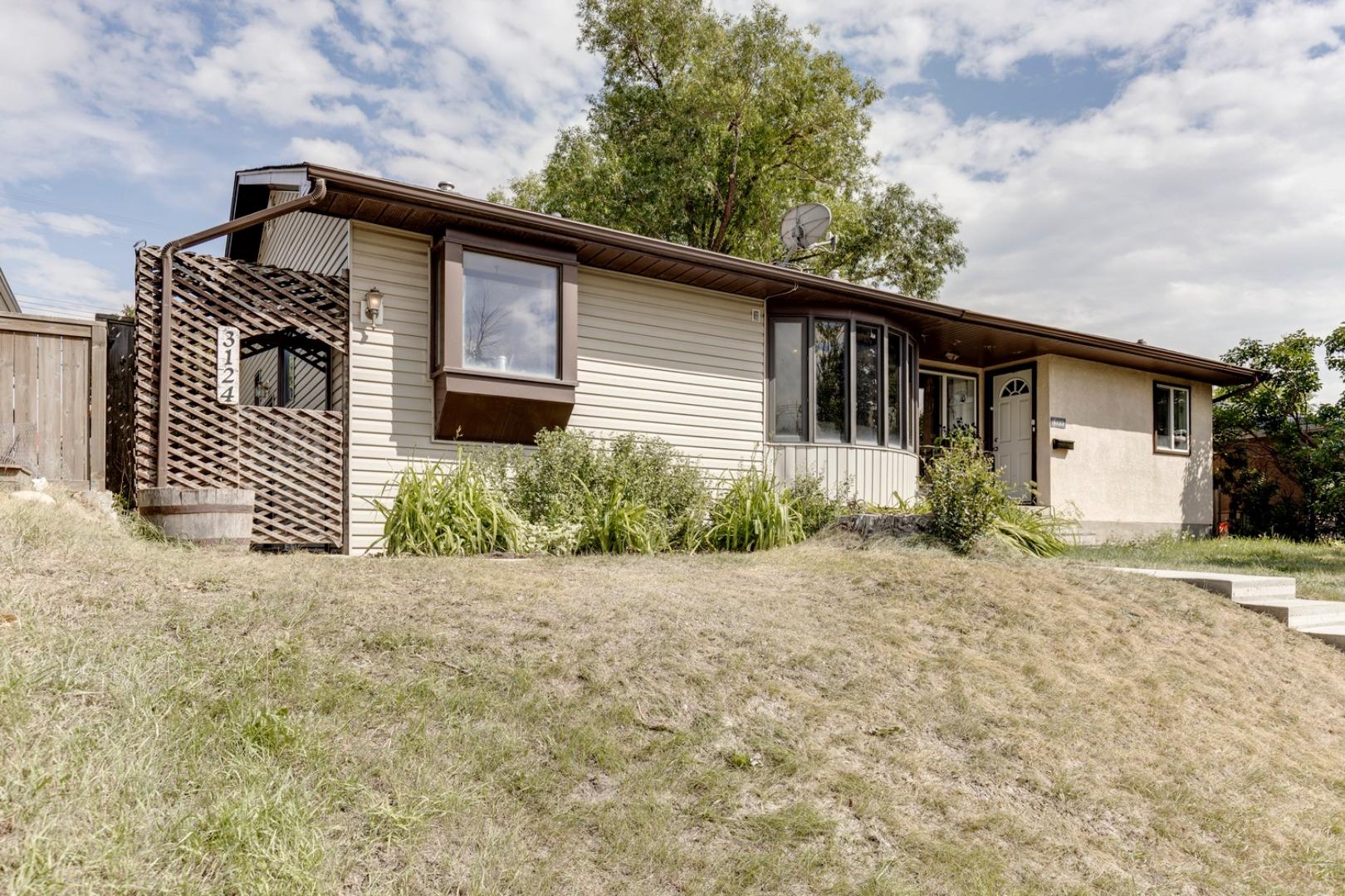 3124 14 Street NW, Calgary, AB, T2K 1H8