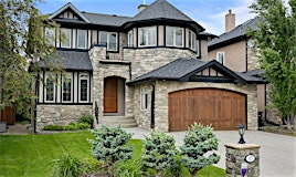 17 Cougar Plateau Point SW, Calgary, AB, T3H 5S7