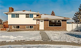 216 Pinetree Place NE, Calgary, AB, T1Y 1M2
