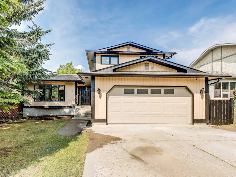 13 Carolina Crescent, Cochrane, AB, T4C 1C6