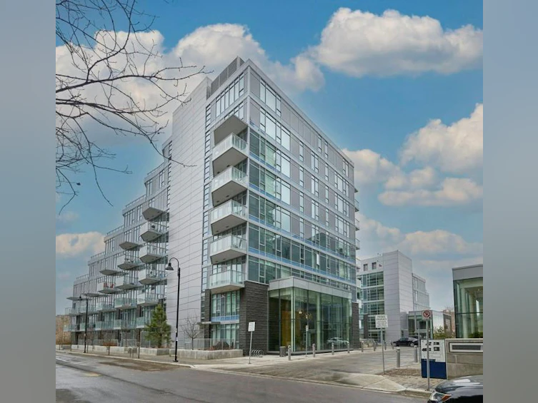 207-138 Waterfront Court SW, Calgary, AB, T2P 1L1