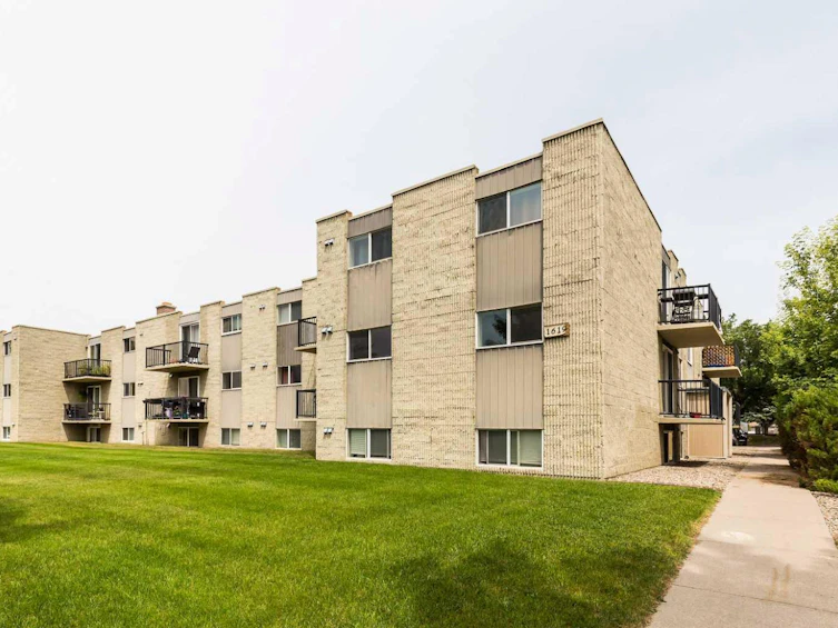 11-1619 Scenic Heights S, Lethbridge, AB, T1K 1M5