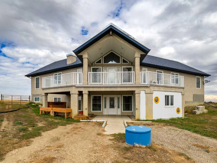 255011 Range Road 241, Rural Wheatland County, AB, T0J 2R0