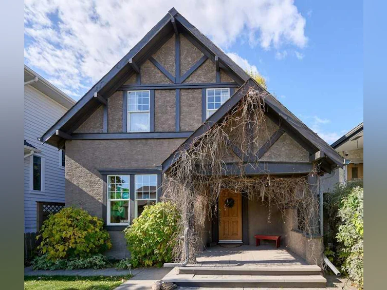 1427 2a Street NW, Calgary, AB, T2M 2X5