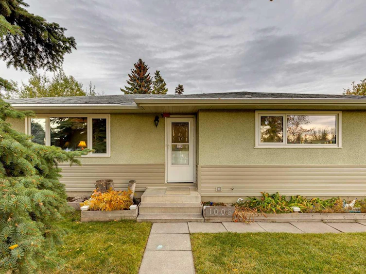 1008 Riddell Place SE, Calgary, AB, T2A 1Y5