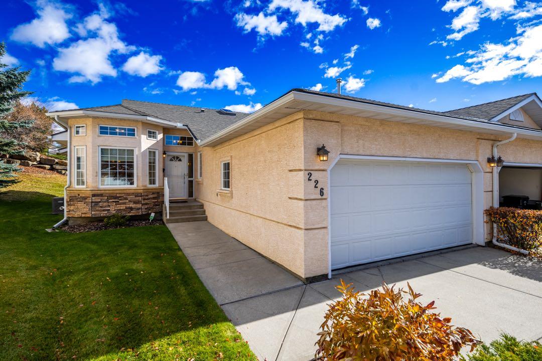 226 Sierra Morena Terrace SW, Calgary, AB, T3H 3A2