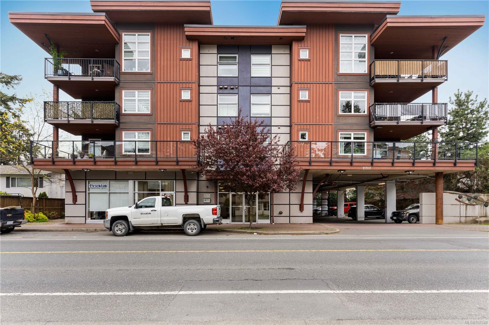 203-2717 Peatt Road, Langford, BC, V9B 3V2